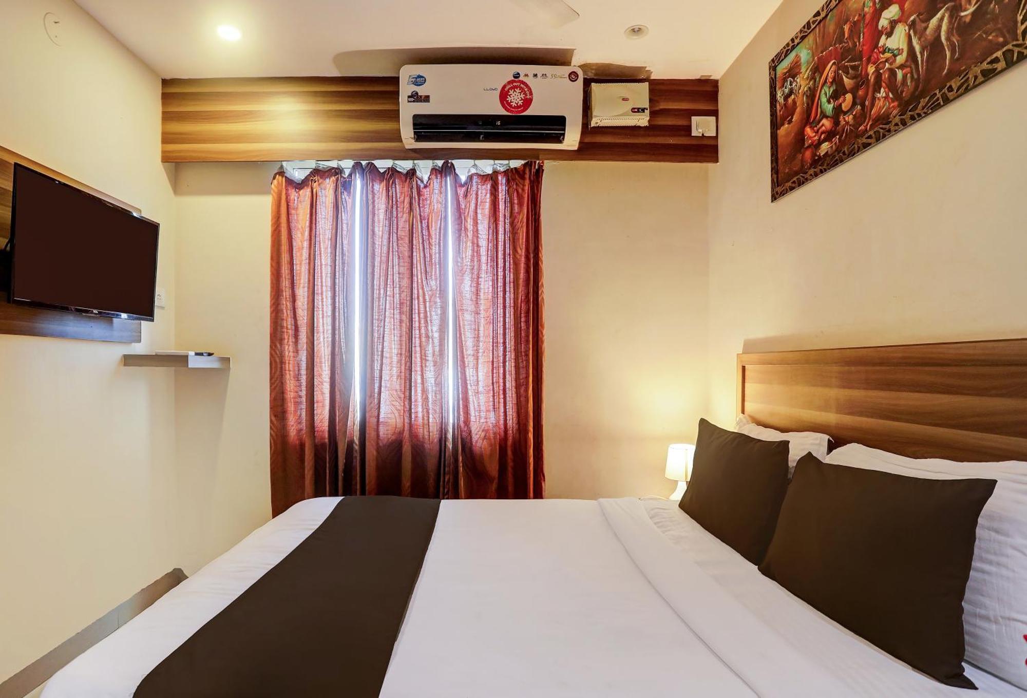 Super Hotel O Vaishnavi Inn Hyderabad Exteriör bild